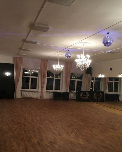 Lustra - sala taneczna